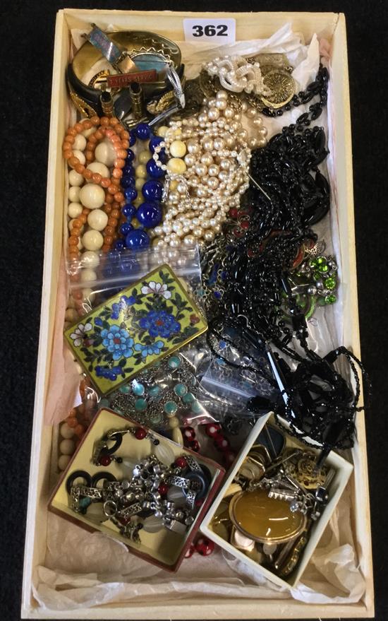 Costume jewellery, inc coral, ivory, jet bead necklaces & muff chains, long white metal/enamel chains, brooches, buckle etc